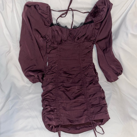 Lace Trimmed Ruched Mini Dress - Eggplant - Picture 7 of 12